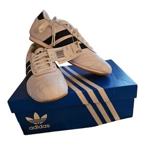 Adidas Womens Classic White and Black Sneakers